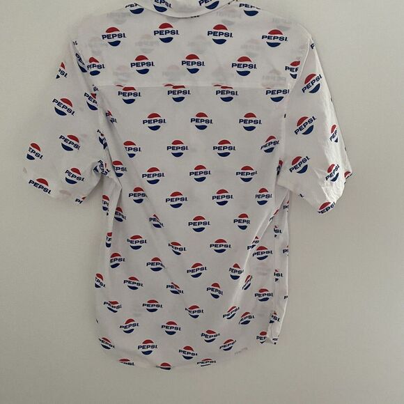 PEPSI (2016) Official Divided by H&M All-Over Logo Print Button-Up Shirt Small - Picture 7 of 8